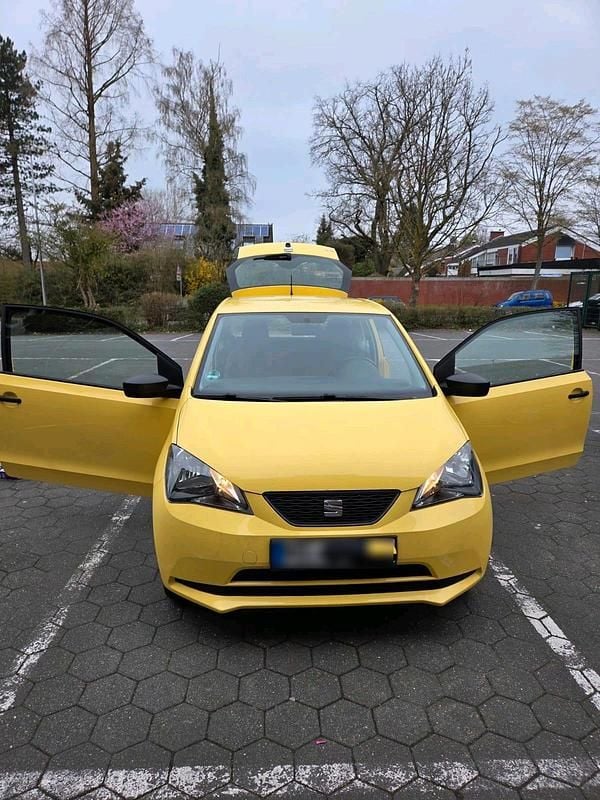 Gebraucht Seat Mii 60 PS (44 kW) 2015 Gelb Kleinwagen