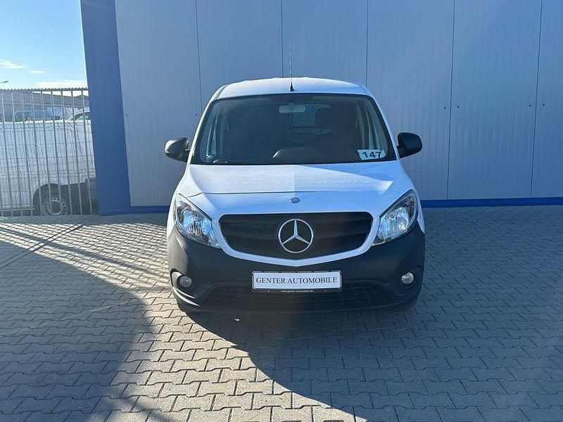 Gebraucht Mercedes Citan 108 75 PS (55 kW) 2017 Arktikweiß Van / Kleinbus