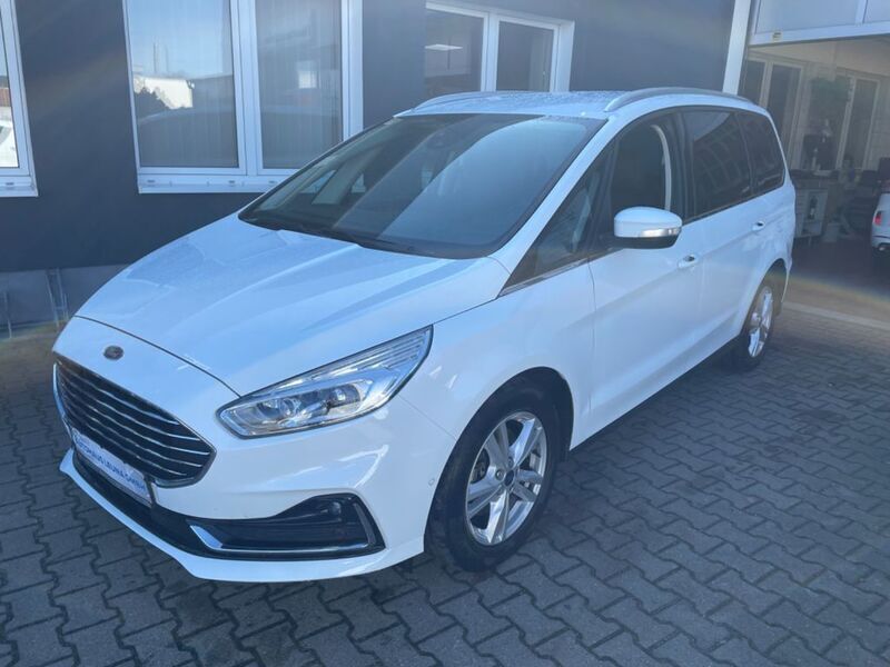 Weiß Gebraucht 2020 Ford Galaxy Titanium Van / Kleinbus | 32.399 € (Teuer) - Bild 1/4