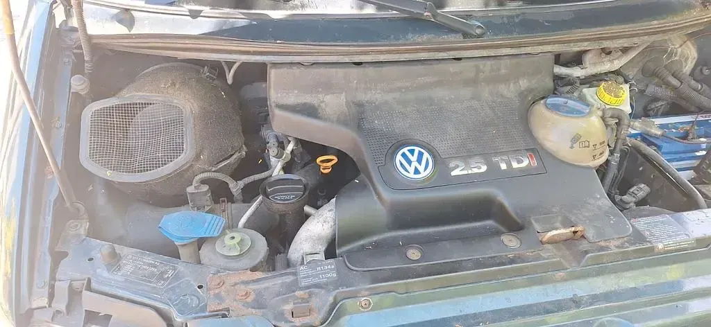 Gebraucht VW T4 151 PS (111 kW) 2000 Grün Van