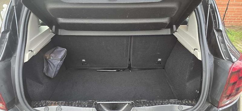 Gebraucht Dacia Sandero Stepway 105 PS (77 kW) 2017 Schwarz Kleinwagen