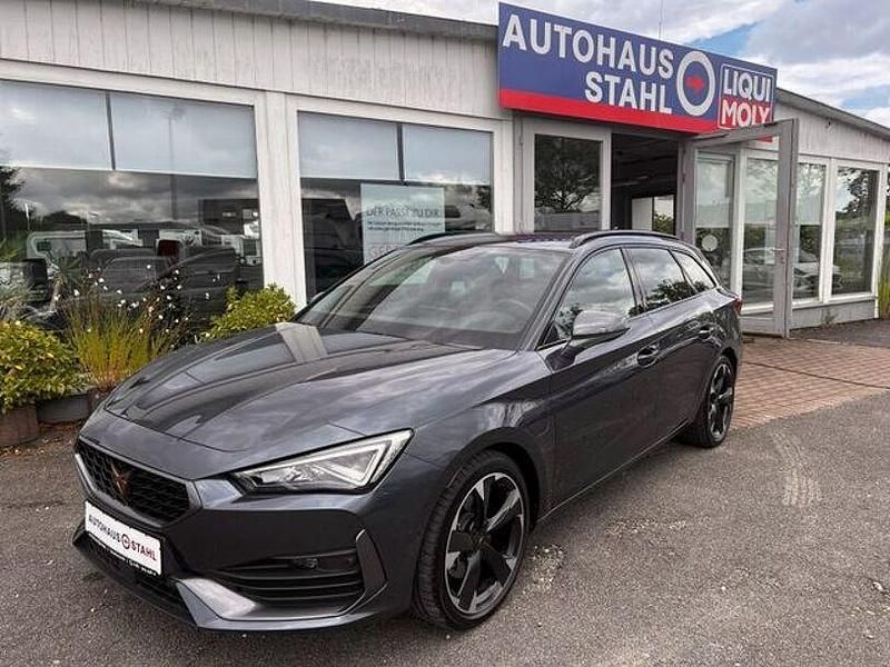 Magnetic grau metallic Gebraucht 2023 Cupra Leon Kombi | 28.490 € (Fairer Preis) - Bild 1/4