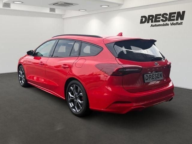 Gebraucht Ford Focus ST-Line 155 PS (114 kW) 2024 Rot Kombi