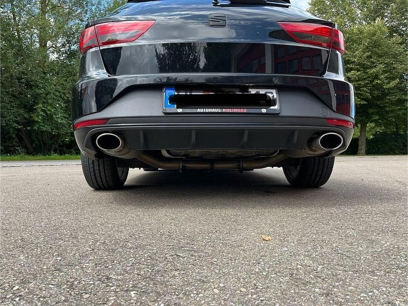 Gebraucht Seat Leon ST Cupra 290 290 PS (213 kW) 2016 Schwarz Kombi