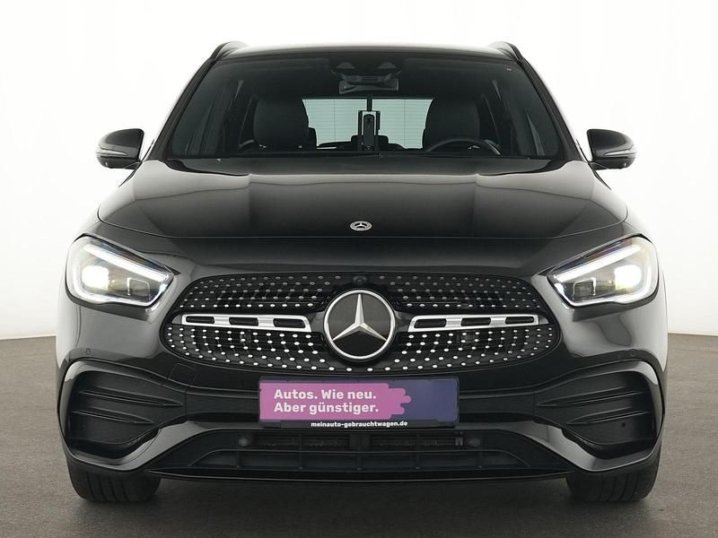 Gebraucht Mercedes GLA200 AMG line 163 PS (119 kW) 2023 Kosmosschwarz SUV