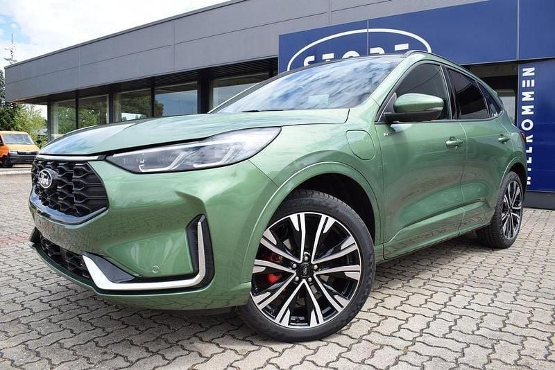 Bursting green Neu 2025 Ford Kuga ST-Line X SUV | 43.390 € (Etwas zu teuer) - Bild 1/4