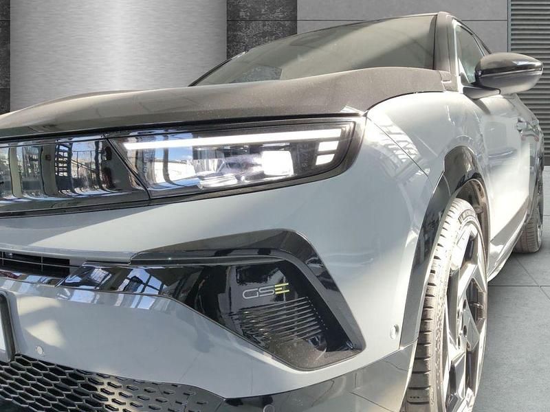 Neu Opel Mokka-e GSe 206 kW (281 PS) 2026 Grau SUV