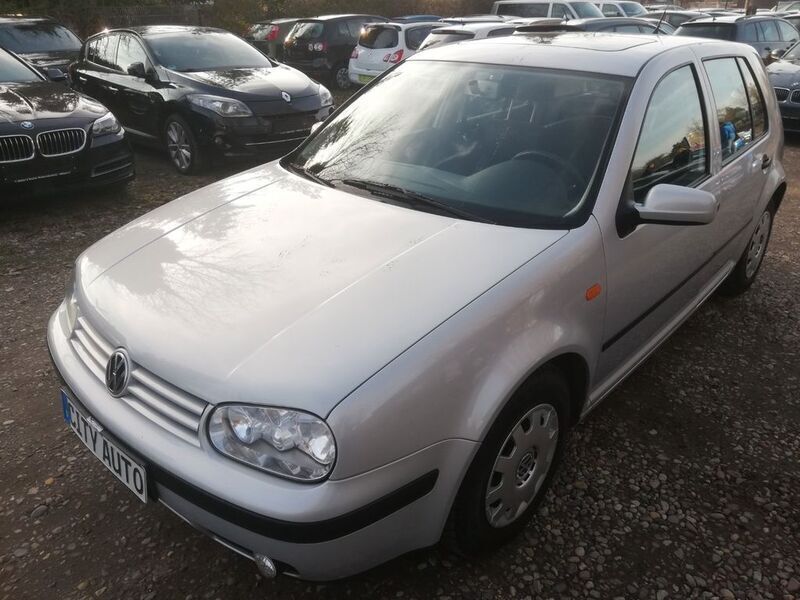 Silber Gebraucht 1998 VW Golf IV Basis Limousine | 1.470 € (Fairer Preis) - Bild 1/4