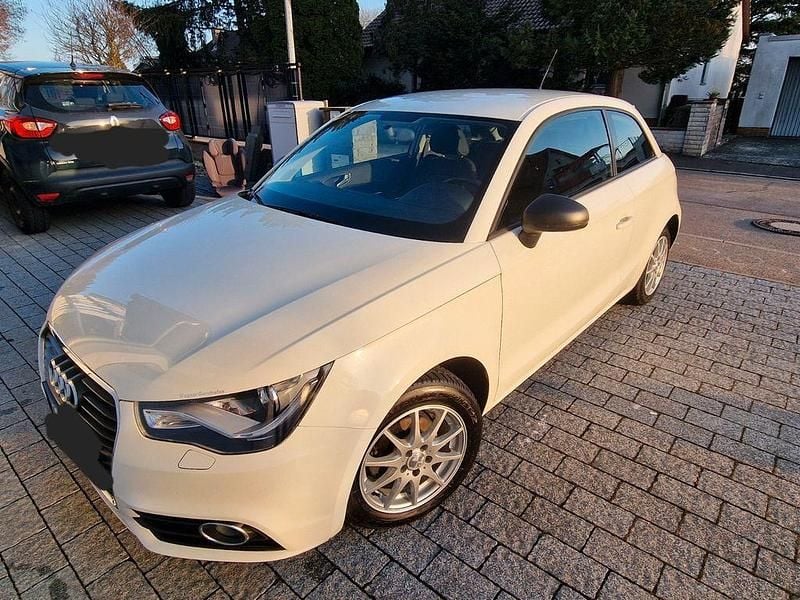 Gebraucht Audi A1 Ambition 86 PS (63 kW) 2011 Weiß Kleinwagen