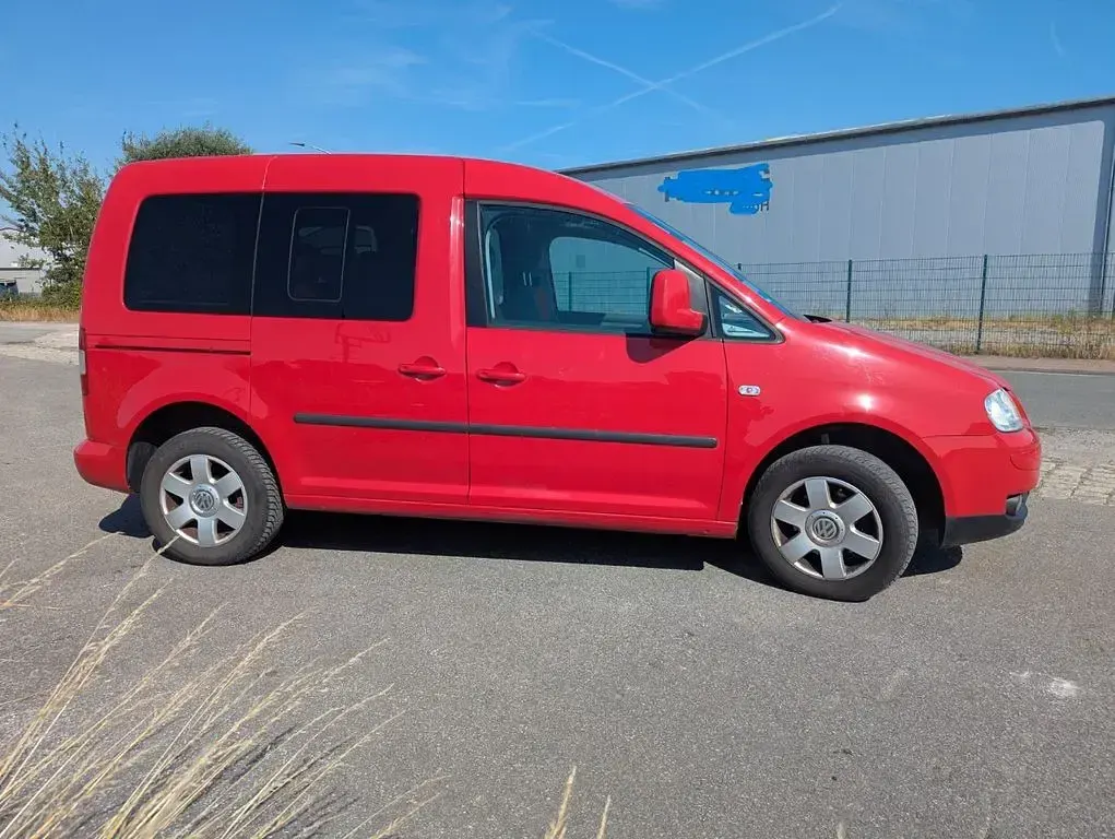 Gebraucht VW Caddy Life 80 PS (58 kW) 2009 Rot Van / Kleinbus