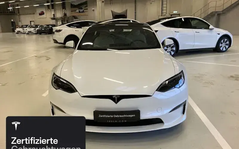Used Tesla Model S 492 kW (670 HP) 2024 White Hatchback