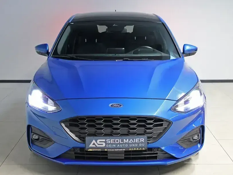 Gebraucht Ford Focus ST-Line 120 PS (88 kW) 2018 Blau Limousine