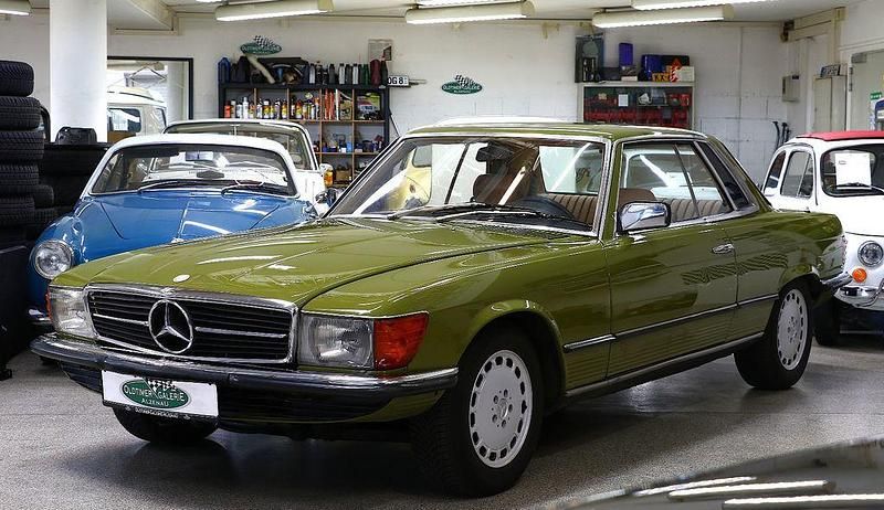 Grün Gebraucht 1980 Mercedes SLC280 Coupé | 20.950 € - Bild 1/4