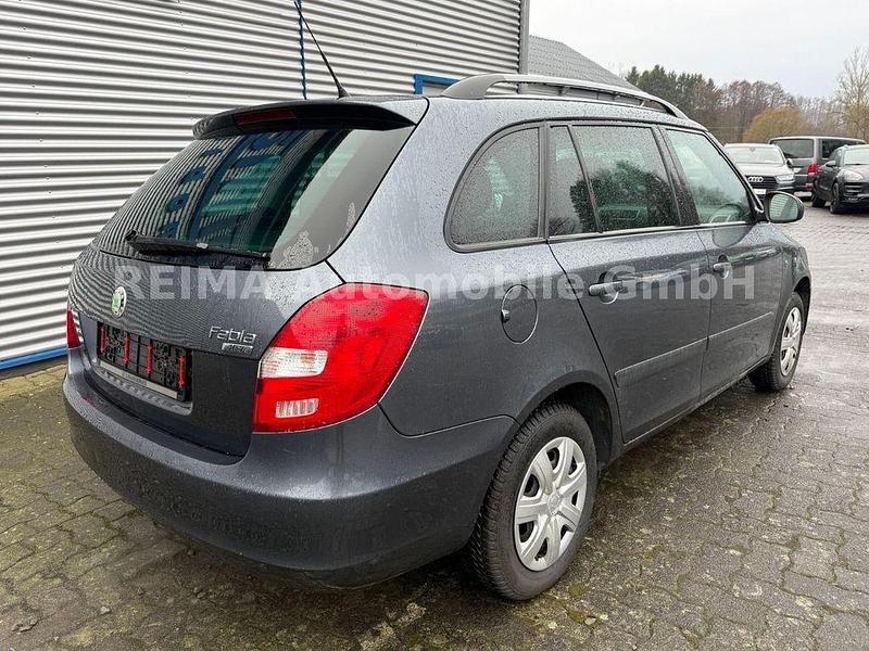 Gebraucht Skoda Fabia 86 PS (63 kW) 2010 Anthracitegrau metallic Kombi
