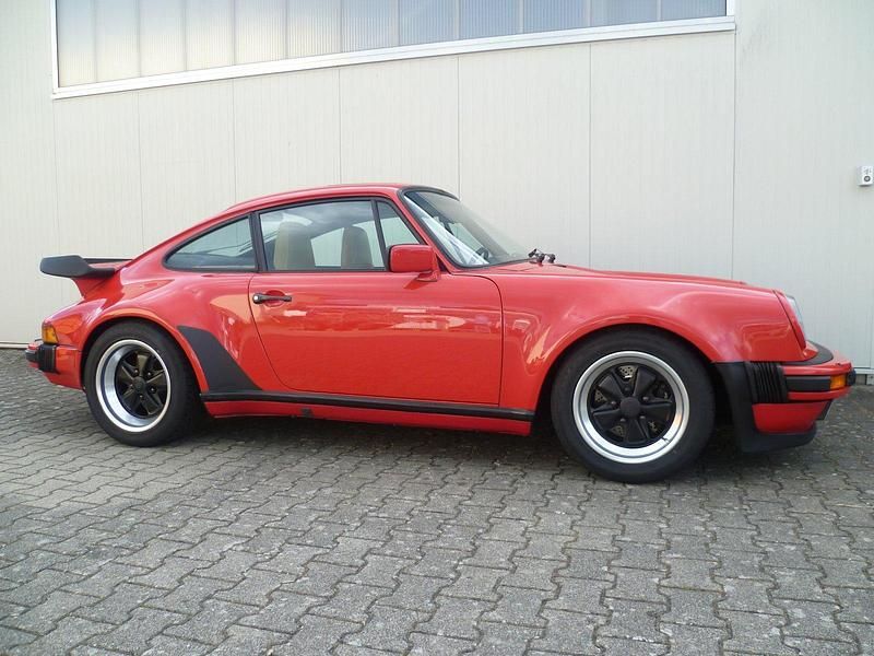 Gebraucht Porsche 911 286 PS (210 kW) 1986 Rot Coupé