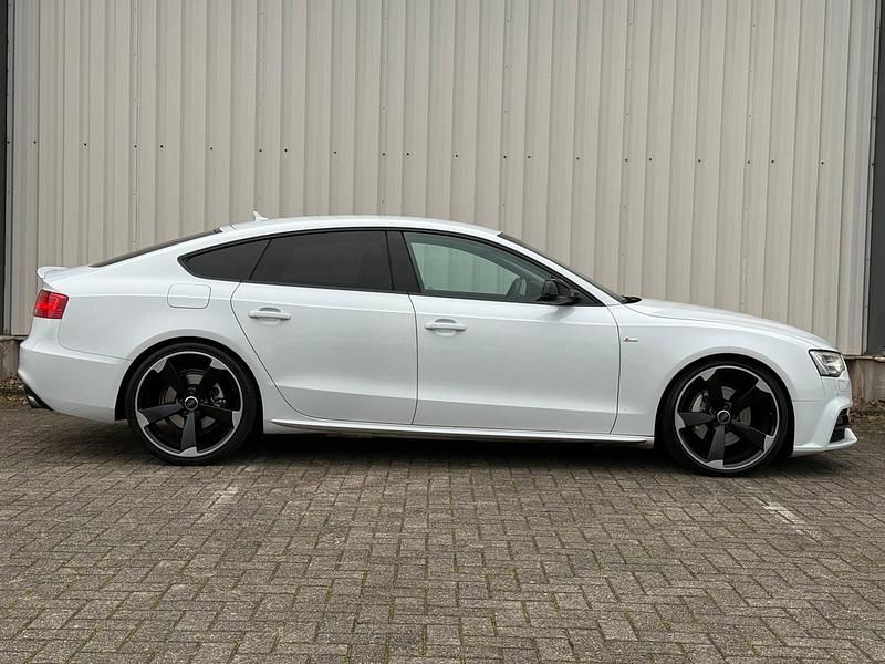 Gebraucht Audi A5 Sportback S-Line 224 PS (164 kW) 2014 Weiß Kleinwagen