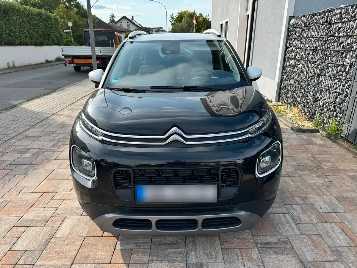 Gebraucht Citroën C3 102 PS (75 kW) 2019 Schwarz Kleinwagen