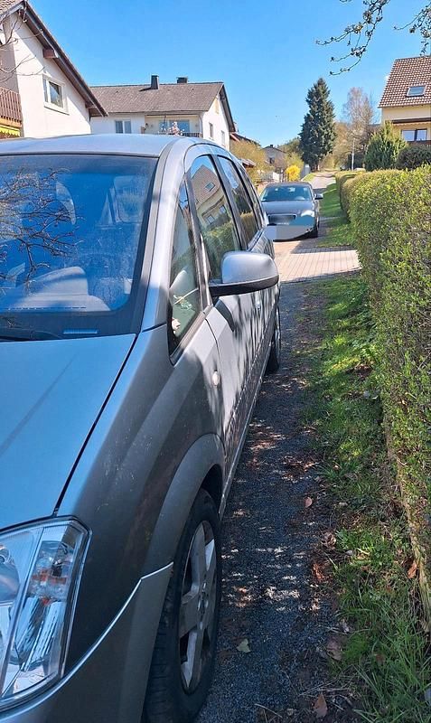 Gebraucht Opel Meriva 125 PS (91 kW) 2004 Silber Van / Kleinbus