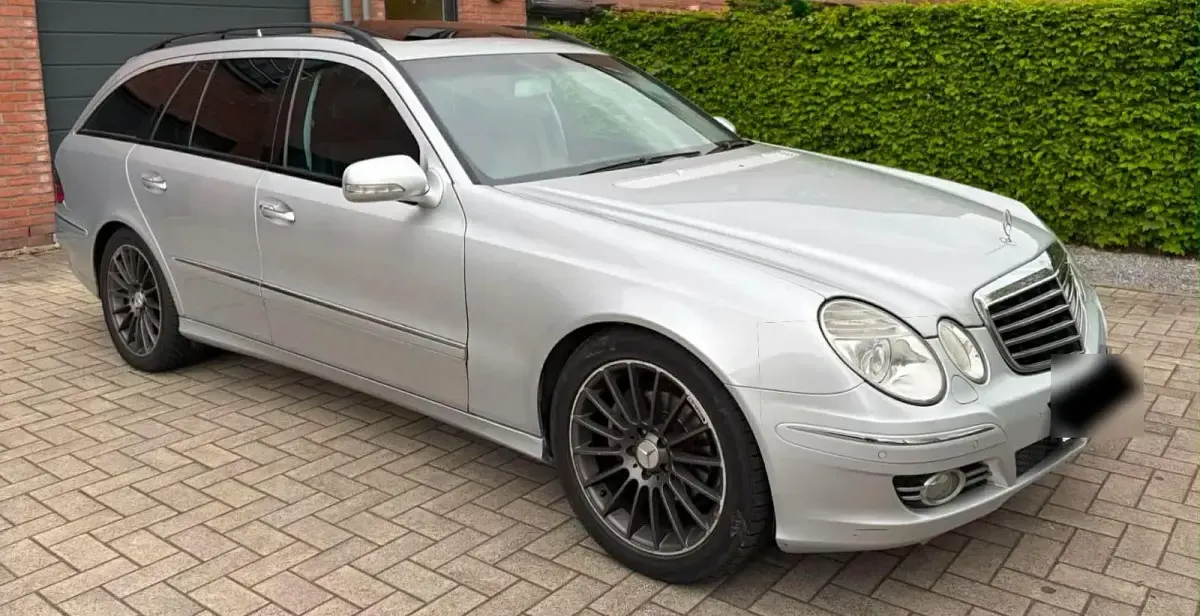 Gebraucht Mercedes E280 Avantgarde 190 PS (139 kW) 2007 Silber Limousine