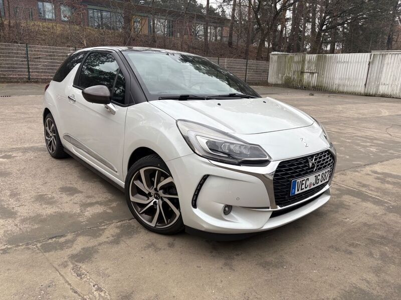 Weiß Gebraucht 2016 DS Automobiles DS3 Sport Chic | 9.900 € (Etwas zu teuer) - Bild 1/4