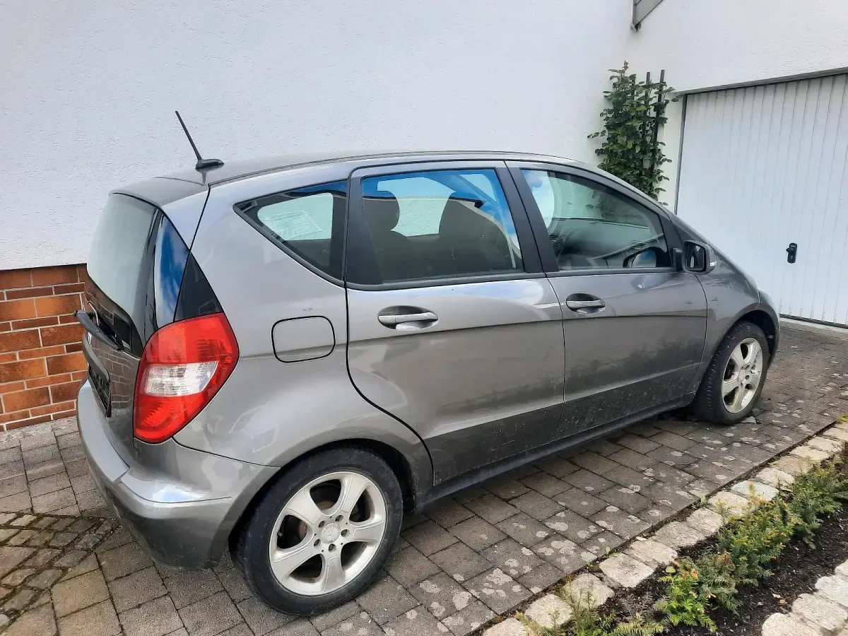 Gebraucht Mercedes A150 95 PS (69 kW) 2009 Kleinwagen