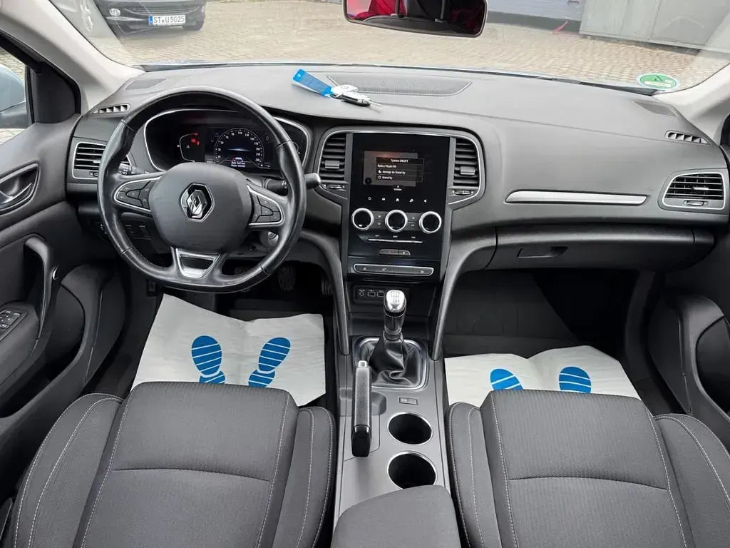 Gebraucht Renault Mégane II Business 116 PS (85 kW) 2021 Silber Limousine