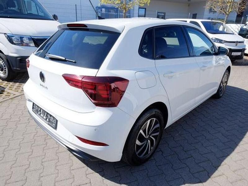 Gebraucht VW Polo Life 95 PS (69 kW) 2025 Silber Kleinwagen