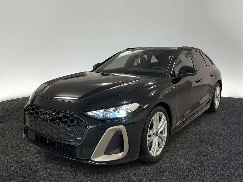 Gebraucht Audi A5 Ambiente 204 PS (150 kW) 2025 Mythosschwarz metallic Kombi