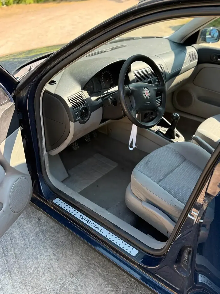 Gebraucht VW Golf IV 2001 Blau Kombi