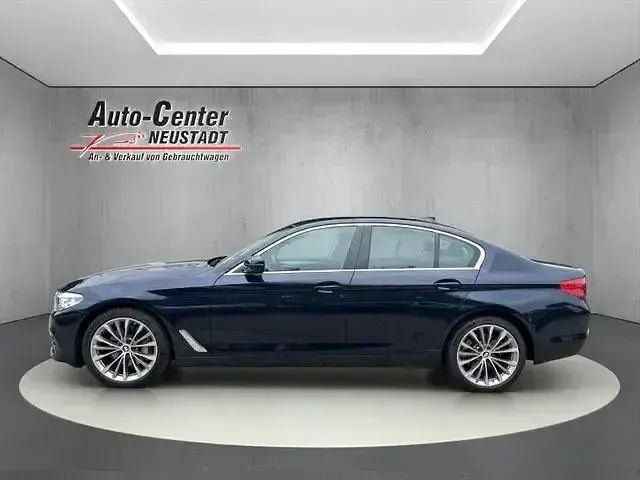 Gebraucht BMW 530 252 PS (185 kW) 2020 Blau Limousine