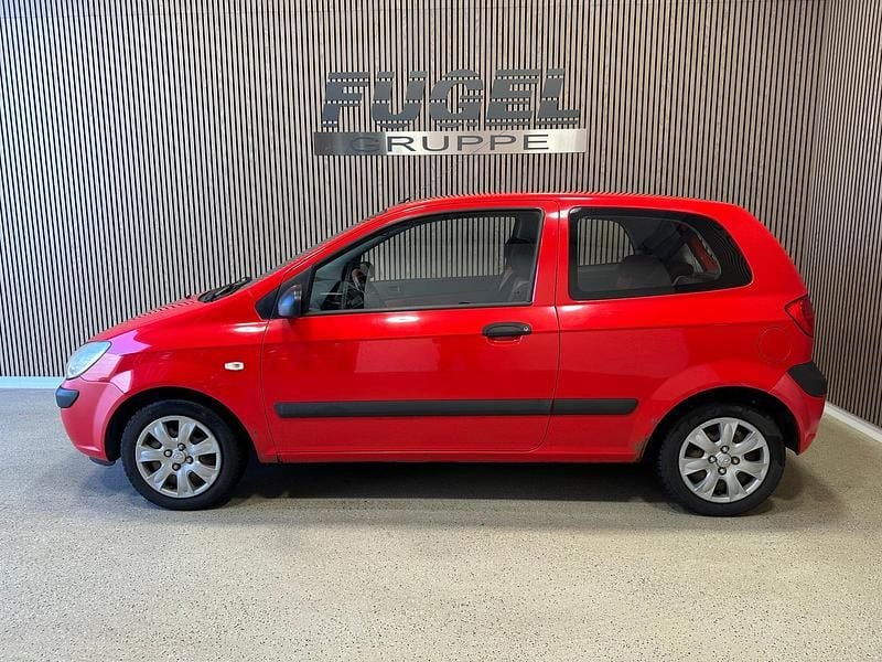 Gebraucht Hyundai Getz Team 67 PS (49 kW) 2007 Hiphop red Kleinwagen