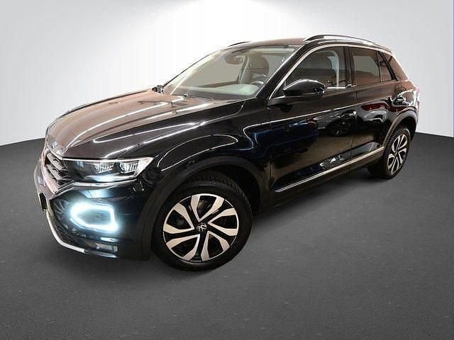 Deep black perleffekt Gebraucht 2021 VW T-Roc Active SUV | 21.990 € (Etwas zu teuer) - Bild 1/4