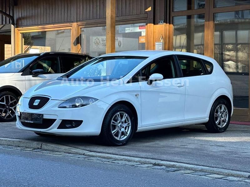 Gebraucht Seat Leon Style 125 PS (91 kW) 2009 Weiß Kleinwagen