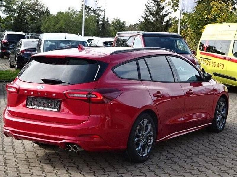 Gebraucht Ford Focus ST-Line X 116 PS (85 kW) 2024 Rot Kombi