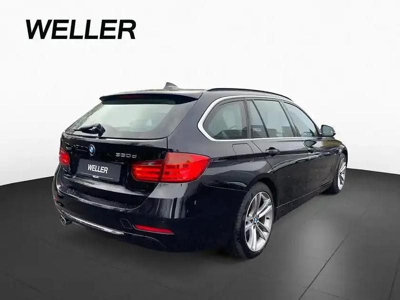 Gebraucht BMW 330 Luxury Line 258 PS (189 kW) 2013 Black sapphire (schwarz) Kombi