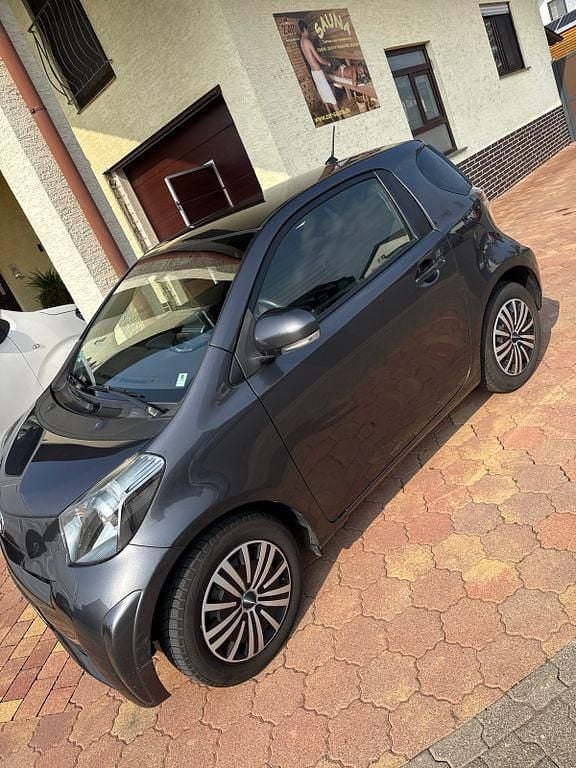 Gebraucht Toyota iQ 98 PS (72 kW) 2009 Grau Kleinwagen