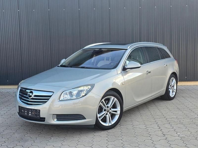 Grau Gebraucht 2009 Opel Insignia Cosmo Kombi | 4.500 € (Guter Preis) - Bild 1/4