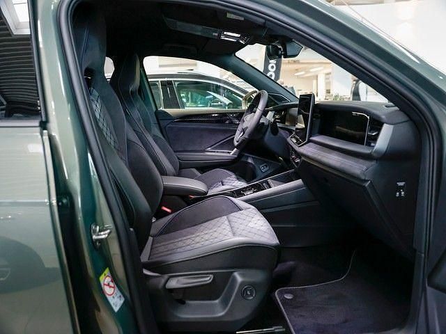 Neu VW Tayron R-line 150 PS (110 kW) 2025 Cipressinogrün metallic SUV