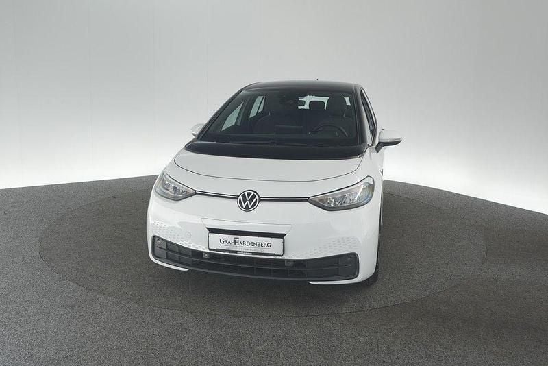 Weiß Gebraucht 2021 VW ID.3 Pro Performance Kleinwagen | 19.490 € (Guter Preis) - Bild 1/4