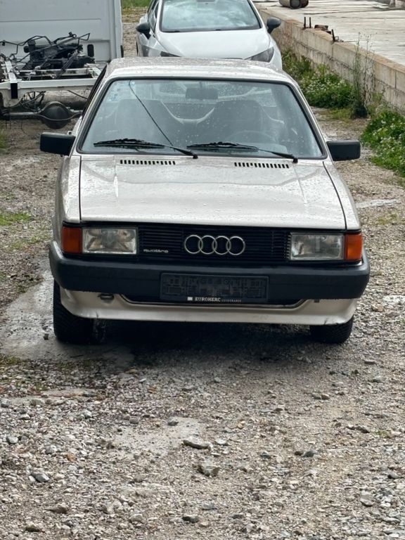 Grau Gebraucht 1985 Audi Quattro Coupé | 15.000 € - Bild 1/4