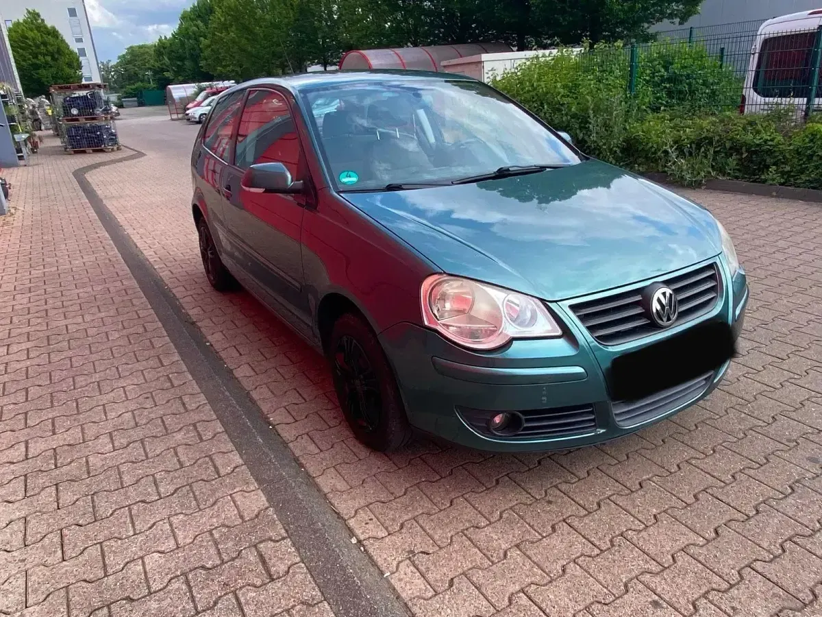 Gebraucht VW Polo 75 PS (55 kW) 2006 Grün Kleinwagen