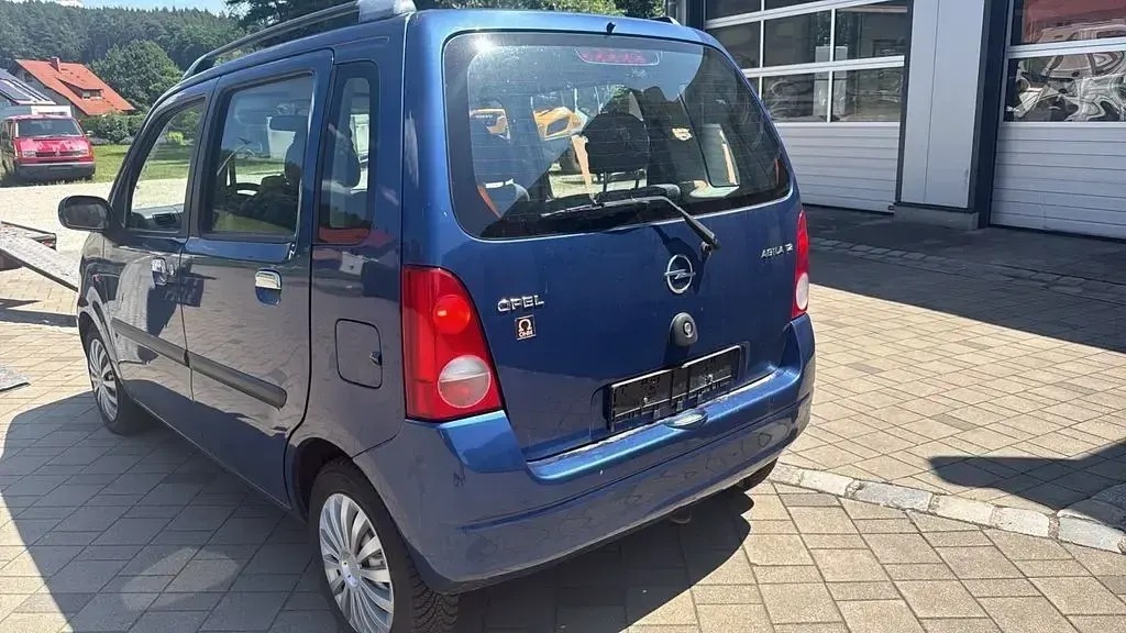 Gebraucht Opel Agila Elegance 75 PS (55 kW) 2002 Van / Kleinbus