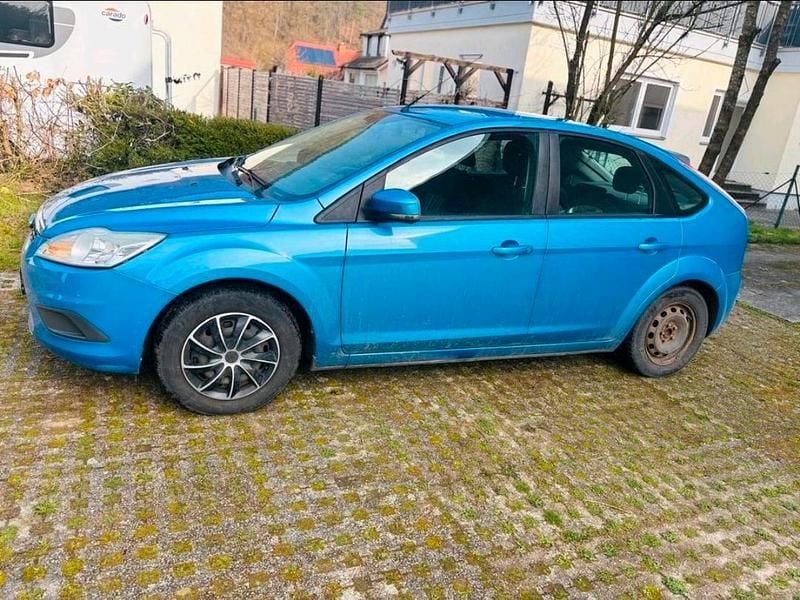 Gebraucht Ford Focus 101 PS (74 kW) 2009 Blau Limousine