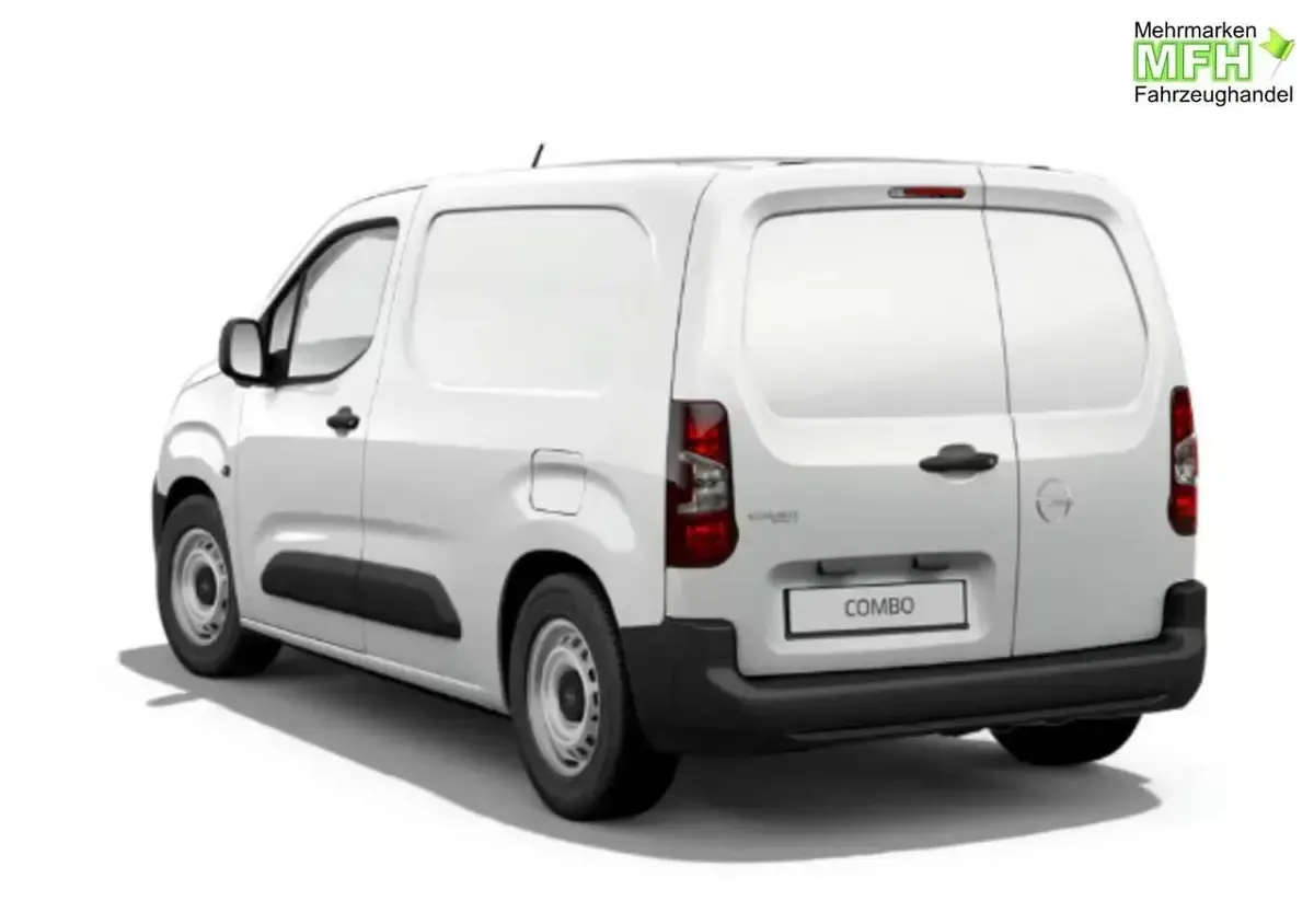 Neu Opel Combo 102 PS (75 kW) 2026 Kaolin weiß Van / Kleinbus