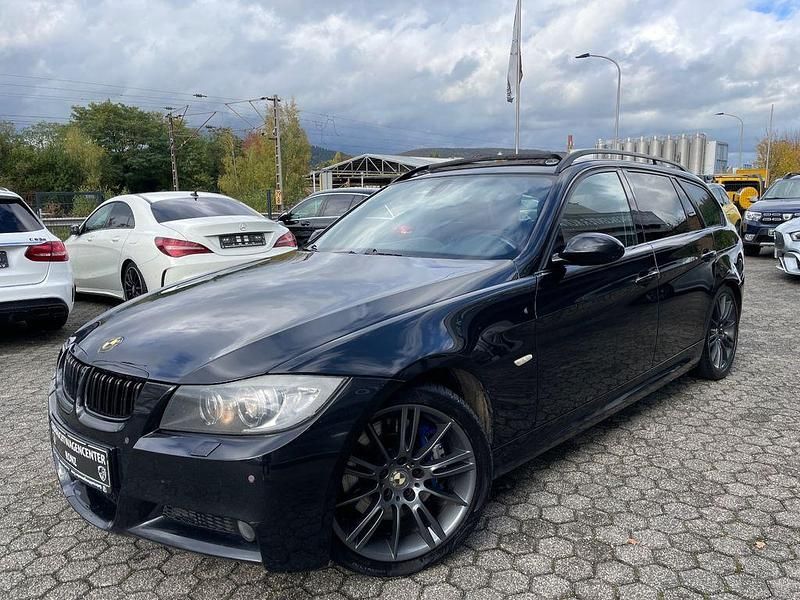 Schwarz Gebraucht 2007 BMW 330 M Sport Kombi | 3.990 € (Superpreis) - Bild 1/4