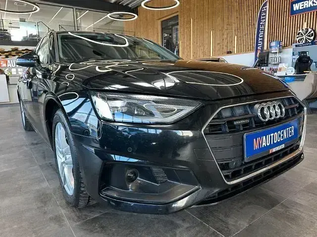 Gebraucht Audi A4 Sport 204 PS (150 kW) 2021 Schwarz Kombi