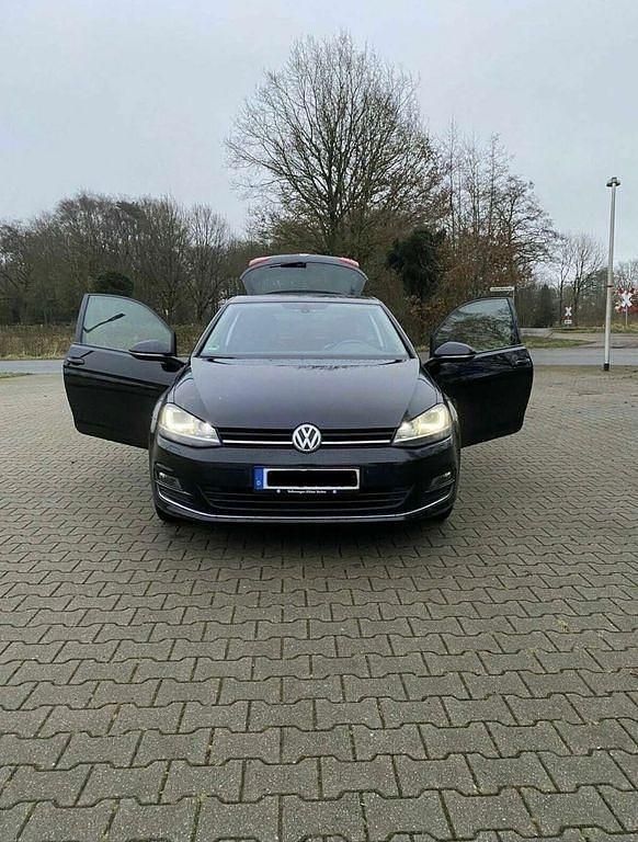 Schwarz Gebraucht 2014 VW Golf VII Highline Limousine | 11.500 € (Fairer Preis) - Bild 1/4