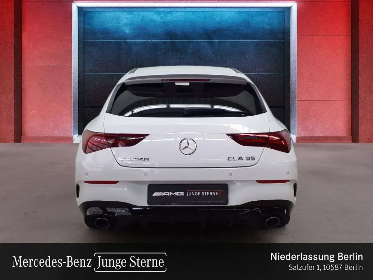 Gebraucht Mercedes CLA35 AMG AMG 306 PS (225 kW) 2024 Weiß Coupé