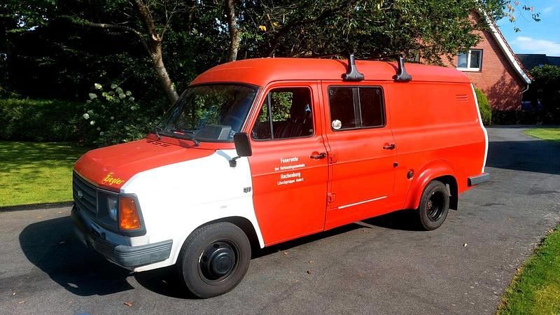 Gebraucht Ford Transit 78 PS (57 kW) 1984 Van / Kleinbus