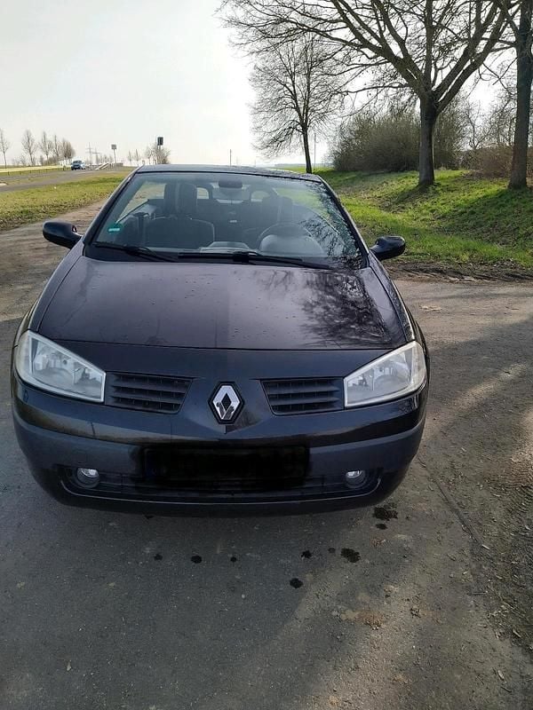 Gebraucht Renault Mégane Cabriolet 100 PS (73 kW) 2006 Schwarz Cabrio